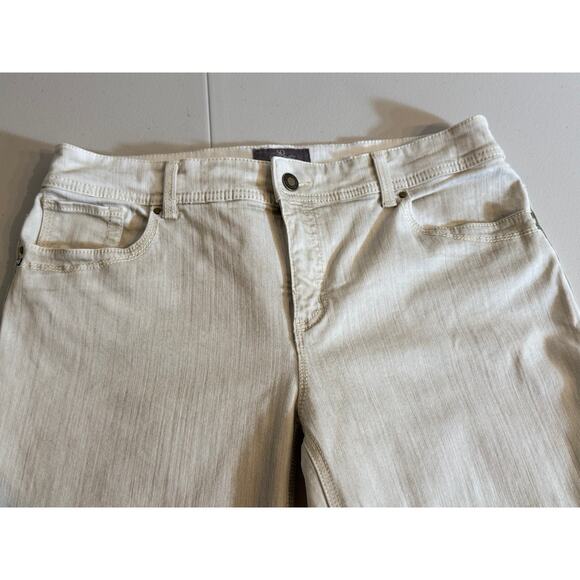 Chico's So Slimming beige denim jeans with stud details Sz 1 US 8 - Picture 4 of 9